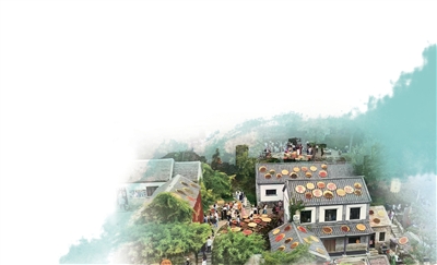  走出村庄，越来越多的农im官网民去旅游（人民眼·提振消费）