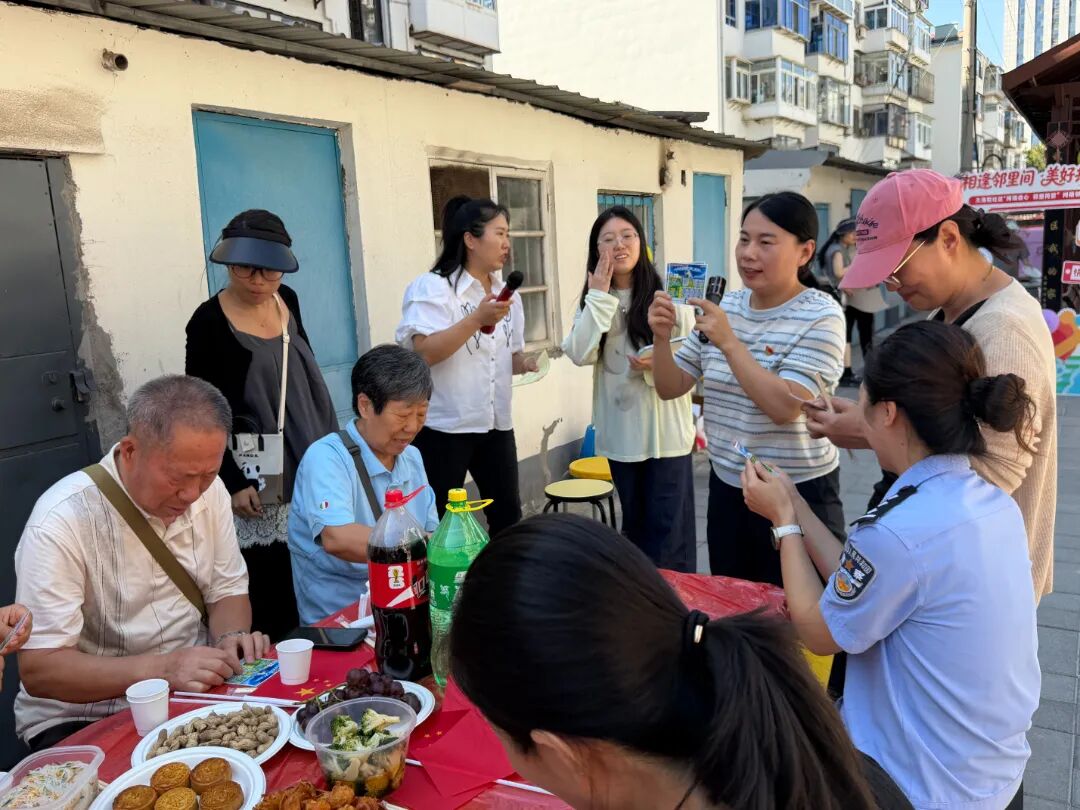 公益福彩连民心，邻里同宴传温im官网情——大海阳社区这顿邻里宴，真香真暖！