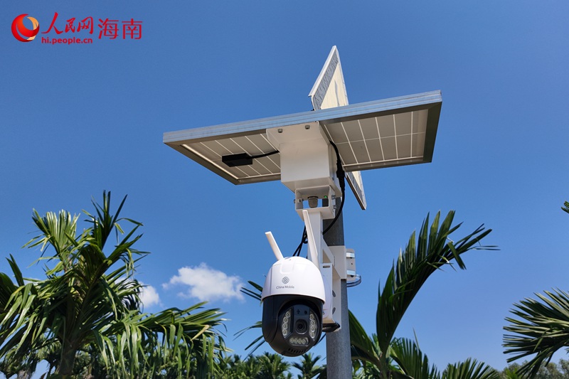 中国移动帮扶红旗村安装的监控。 人民网记者 孟凡盛摄