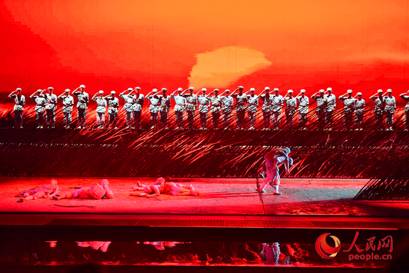 红土地上的im钱包下载“新长征”