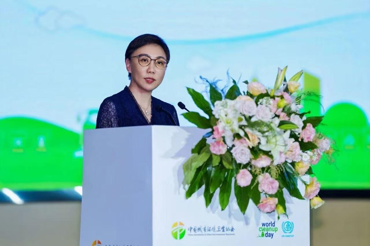 做最懂行业的AI大模型，共筑环卫imToken官网下载数智新生态——中环洁亮相行业年度盛会