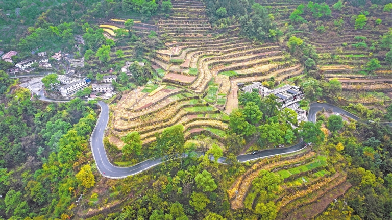 太行天路imToken 风景如画