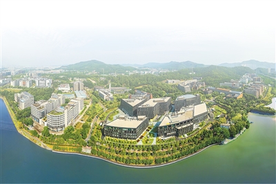 多措并举,共促产业向新向imToken优(坚持和完善人民代表大会制度)